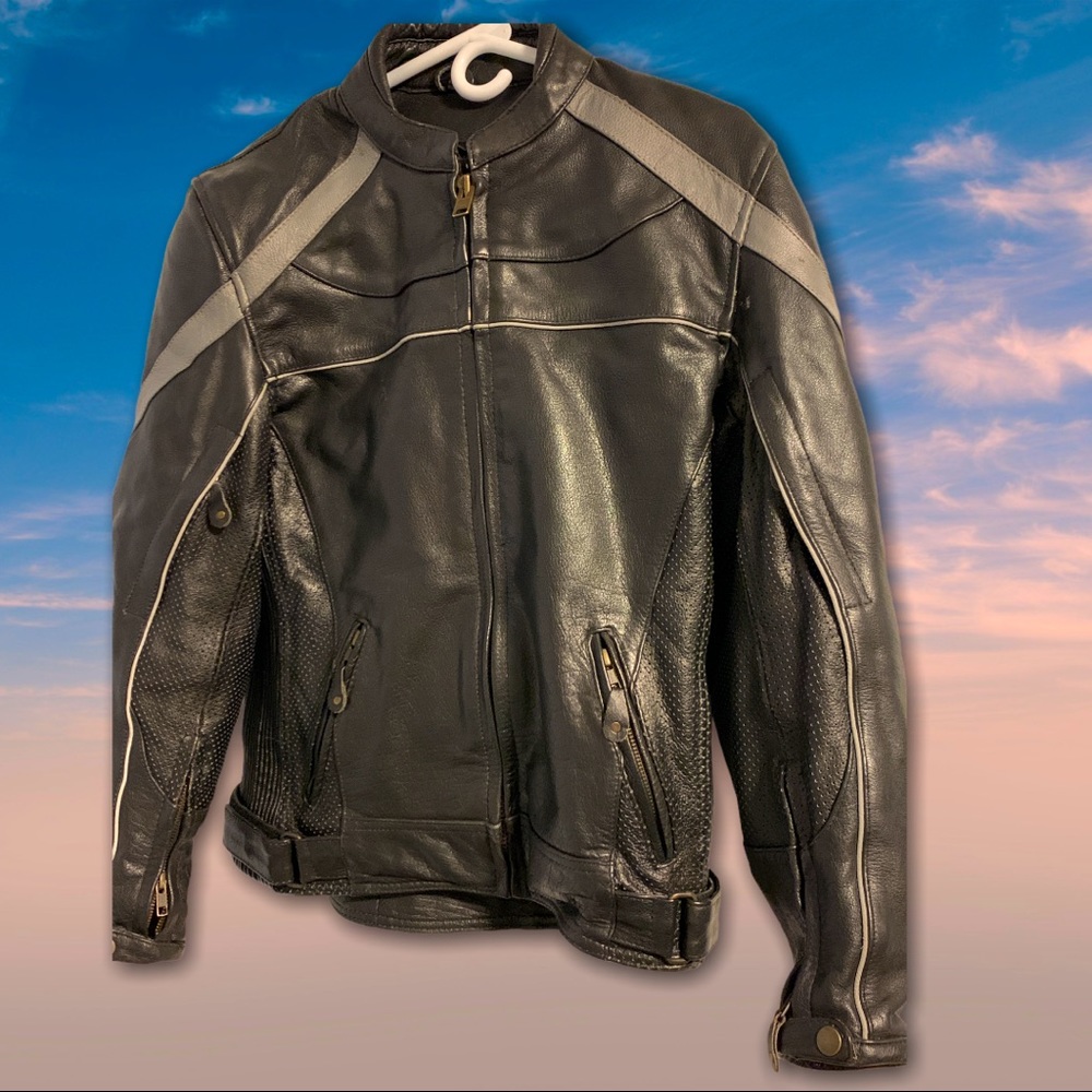 Women’s Armored Leather Jacket Zip-out Liner Heavy